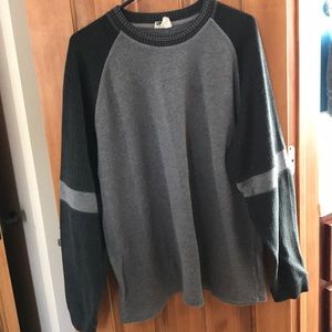 Men’s sweater